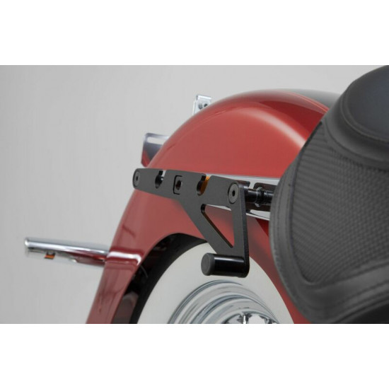 SW-MOTECH βάση πλαϊνής βαλίτσας δεξιά SLH Flat Vertical HTA.18.682.10900 για Harley Davidson FLDE 1750 ABS 18-20 μαύρο
